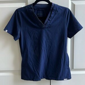 Figs Technical Collection Scrub Top